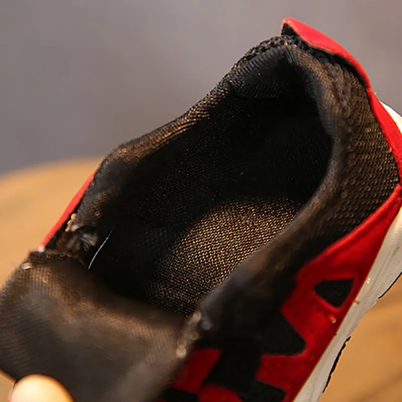 New Fashion Kids Shoes For Boys Children Casual Sneakers Baby Girl Air Mesh Breathable Soft Running Sports Shoe
New Fashion Kids Shoes For Boys Children Casual Sneakers Baby Girl Air Mesh Breathable Soft Running Sports Shoe