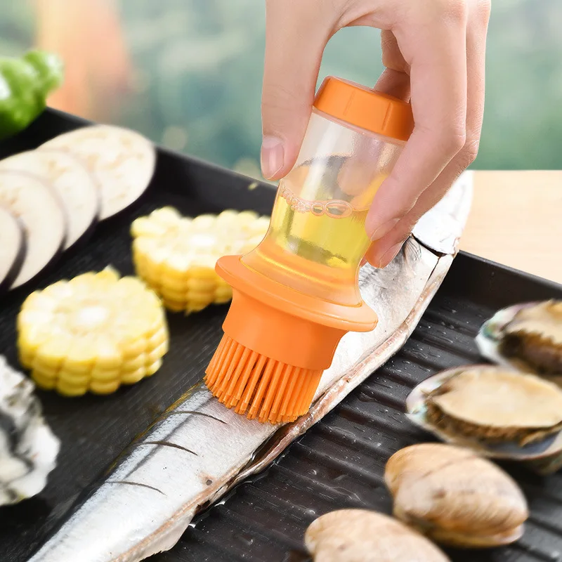 Silicone Grill Grill Oil Bottle With Brushes Roast Barbecue Heat Resisting Cooking Oil Brushes With Cover Kitchen Tool
Silicone Grill Grill Oil Bottle With Brushes Roast Barbecue Heat Resisting Cooking Oil Brushes With Cover Kitchen Tool