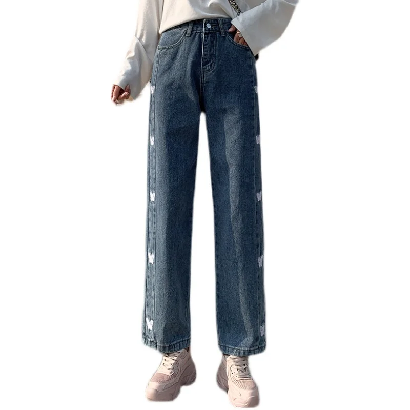 FINEWORDS Vintage Side Butterfly Embroidery Boyfriend Jeans Women Korean Streetwear Mom Jeans Loose Plus Size Harem Denim Pants
FINEWORDS Vintage Side Butterfly Embroidery Boyfriend Jeans Women Korean Streetwear Mom Jeans Loose Plus Size Harem Denim Pants