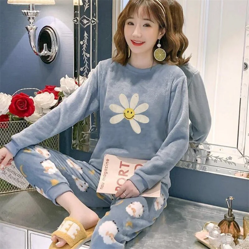 Fashion Flowers Women Pajamas Set Autumn Winter Long Sleeves+Pants Casual Home Wear Plus Size Female Comfort Sleepwear
Fashion Flowers Women Pajamas Set Autumn Winter Long Sleeves+Pants Casual Home Wear Plus Size Female Comfort Sleepwear