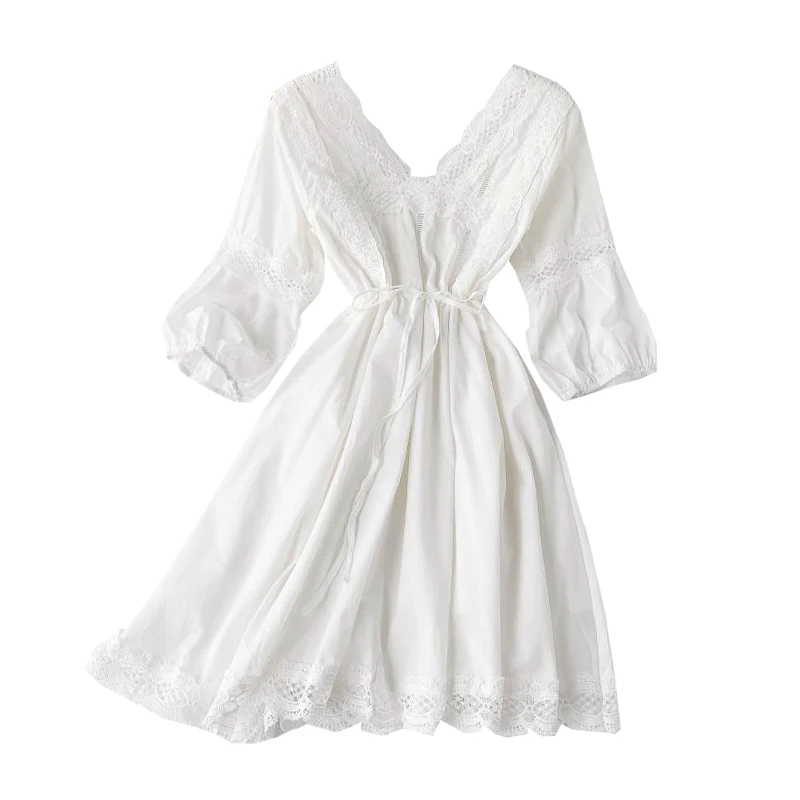 white lace women blouse and shirts v-neck lantern sleeved slim A-line mini lady elegant pulls shirts outwear coat tops 
white lace women blouse and shirts v-neck lantern sleeved slim A-line mini lady elegant pulls shirts outwear coat tops