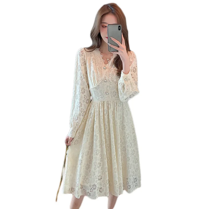Temperament luxury dress 2021 spring and Autumn New Women's Korean version waist show thin V-neck super fairy Chiffon Skirt
Temperament luxury dress 2021 spring and Autumn New Women's Korean version waist show thin V-neck super fairy Chiffon Skirt