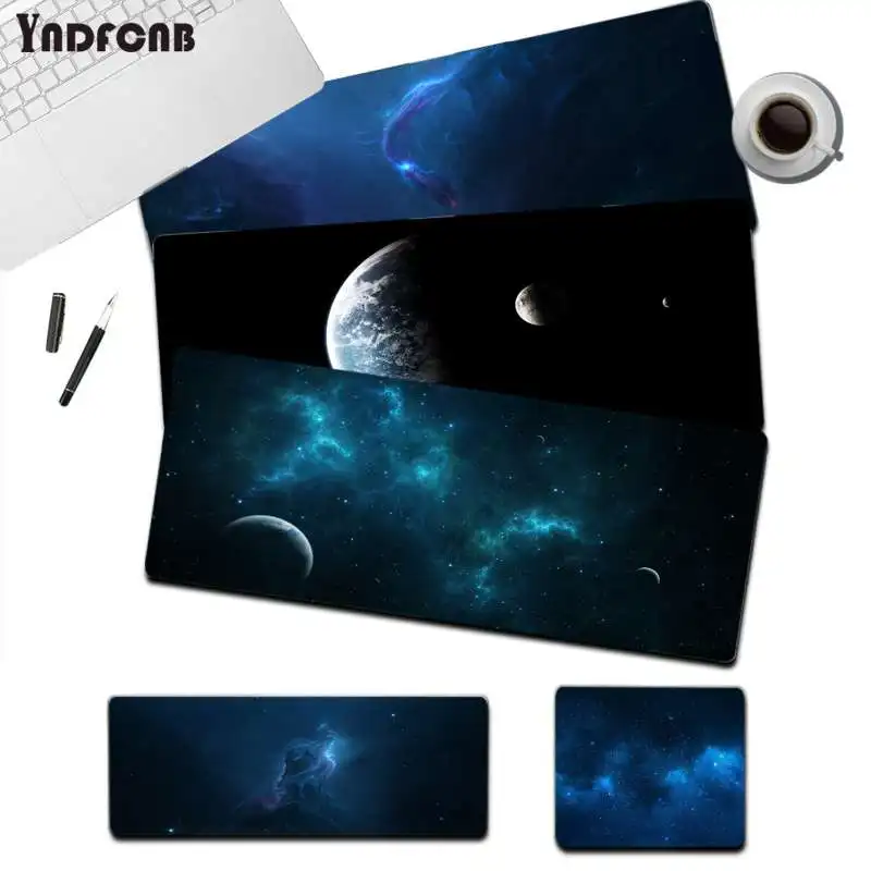 Игровой коврик для мыши YNDFCNB Blue Space, удобный коврик для мыши, Размер коврика для Cs Go LOL, игровой компьютер, ноутбук
Игровой коврик для мыши YNDFCNB Blue Space, удобный коврик для мыши, Размер коврика для Cs Go LOL, игровой компьютер, ноутбук