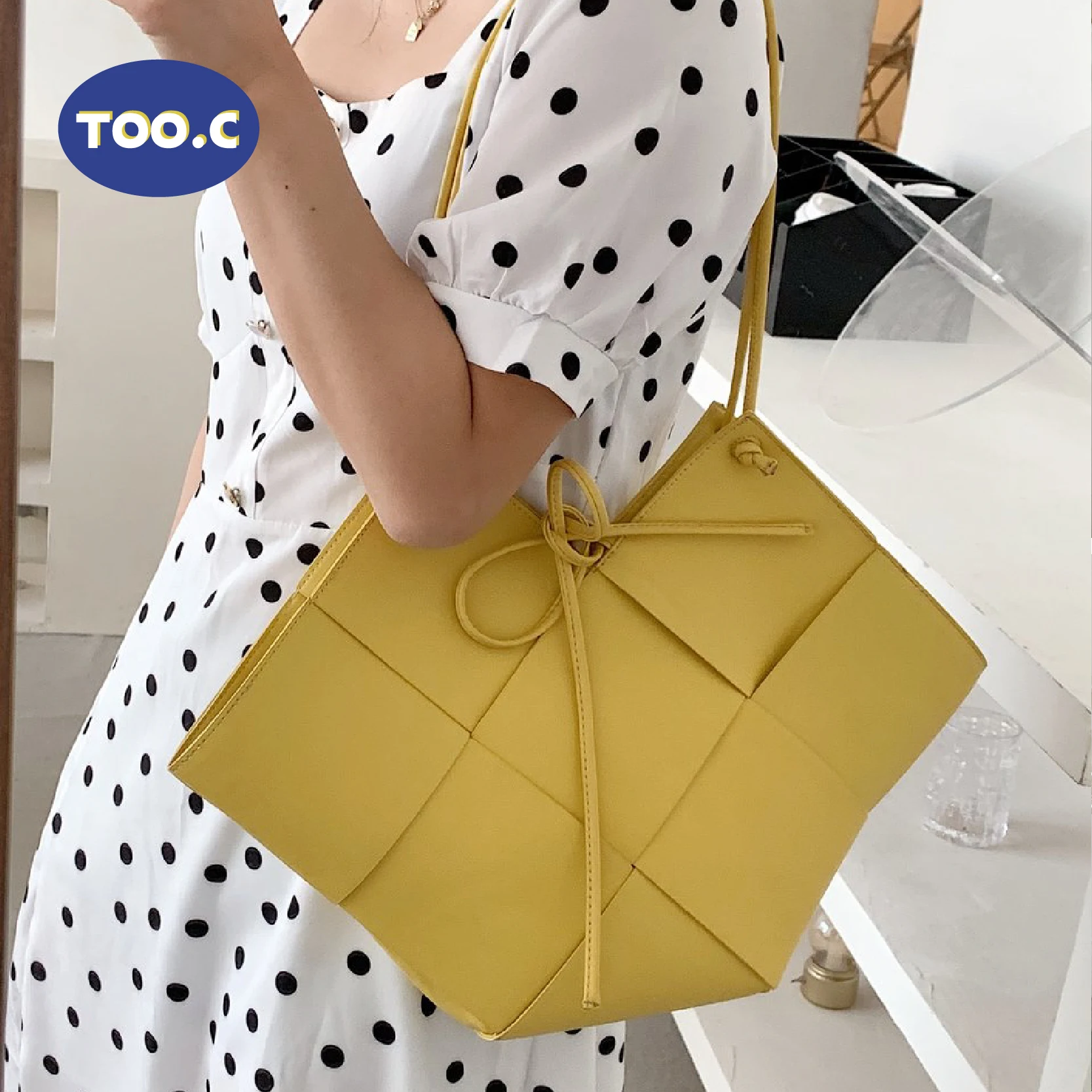 Yellow Luxury Handbag Women PU Leather Shoulder Bag Large Capacity Top-handle Bag Vintage Crossbody Bag Brands Lady Pouch sac
Yellow Luxury Handbag Women PU Leather Shoulder Bag Large Capacity Top-handle Bag Vintage Crossbody Bag Brands Lady Pouch sac