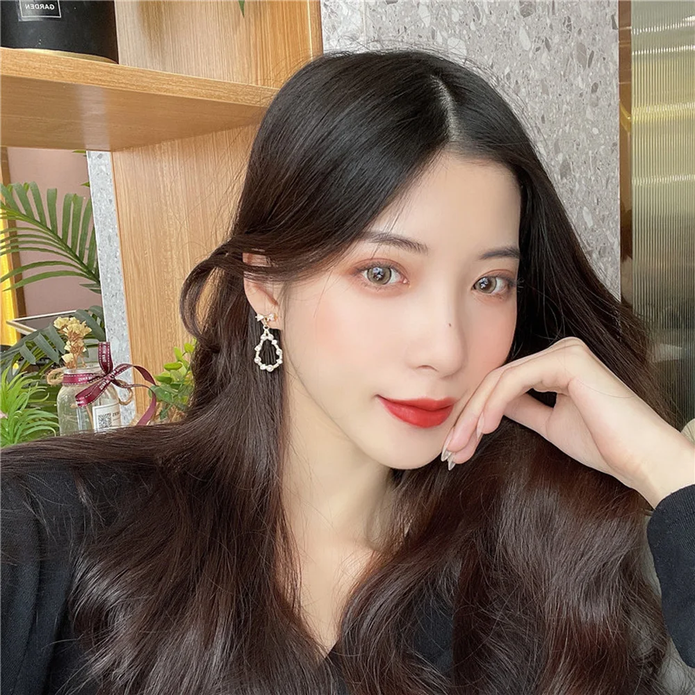 South Korea Sweet Wind Earrings Contracted Bowknot Studs Pearl Earrings Women Jewelry Gifts
South Korea Sweet Wind Earrings Contracted Bowknot Studs Pearl Earrings Women Jewelry Gifts