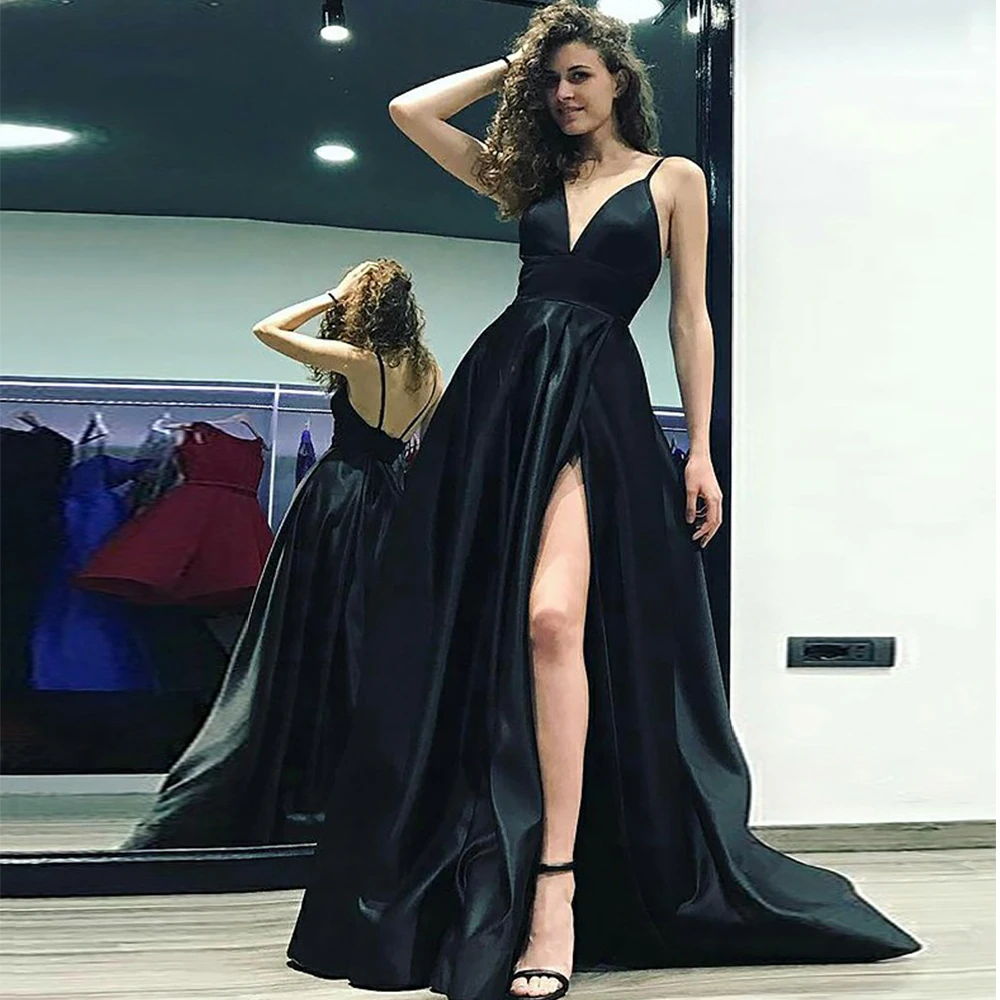 A-Line Sleeveless Evening Party Dresses Long 2021 Deep V-Neck Spaghetti Floor-Length Satin Prom Dress Black Vestidos De Fiesta
A-Line Sleeveless Evening Party Dresses Long 2021 Deep V-Neck Spaghetti Floor-Length Satin Prom Dress Black Vestidos De Fiesta