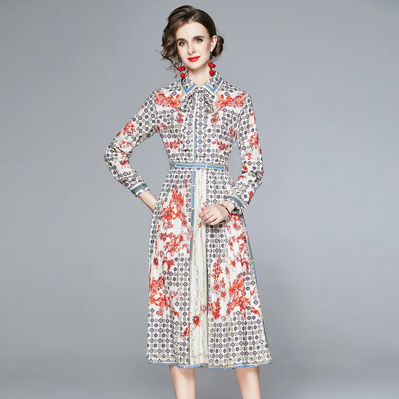 New Retro Printed Slim Fashion Pleated Dress Long Sleeve Spring Summer Lapel Button Palace Style Women Clothing 
New Retro Printed Slim Fashion Pleated Dress Long Sleeve Spring Summer Lapel Button Palace Style Women Clothing