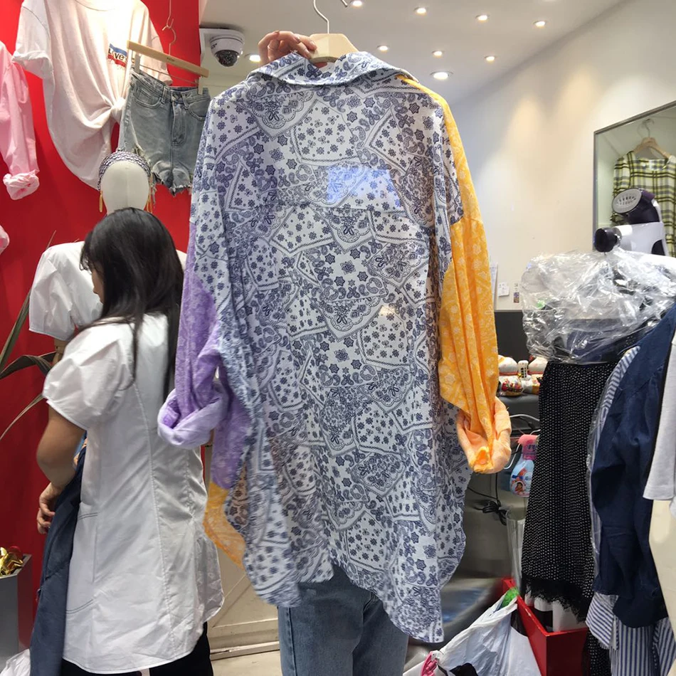 Korean Hit Color Women Blouse Lapel Long Sleeve Splicing Print Casual Loose Shirt Female Clothing 2020 Fashion New Stylish
Korean Hit Color Women Blouse Lapel Long Sleeve Splicing Print Casual Loose Shirt Female Clothing 2020 Fashion New Stylish