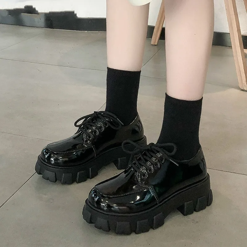 Women Chunky Sneakers Hidden Heels Height Increasing Ladies Wedge Shoes High Top Autumn Platform Ladies Small Leather Shoes
Women Chunky Sneakers Hidden Heels Height Increasing Ladies Wedge Shoes High Top Autumn Platform Ladies Small Leather Shoes