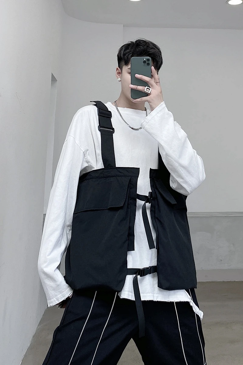 Male Women Streetwear Hip Hop Fashion Couple Sleeveless Coat Waistcoat Men Function Tactical Big Pocket Casual Vest Jacket
Male Women Streetwear Hip Hop Fashion Couple Sleeveless Coat Waistcoat Men Function Tactical Big Pocket Casual Vest Jacket