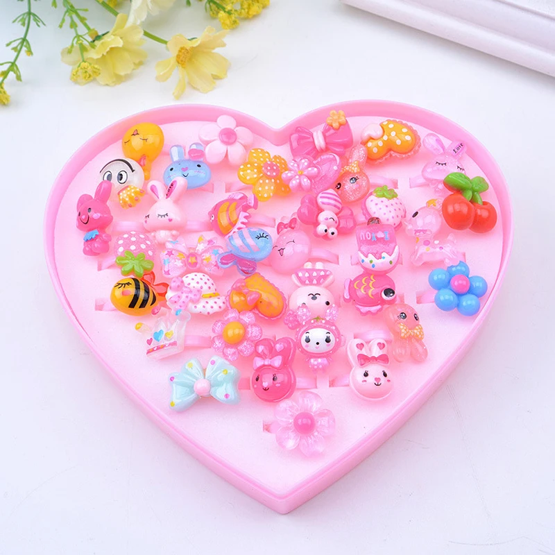 36pcs/set Plastic Ring Mix Animals Rabbit Flower Heart Toys for Kids Baby Cartoon Rings With Display Box Pretty Girls Gift
36pcs/set Plastic Ring Mix Animals Rabbit Flower Heart Toys for Kids Baby Cartoon Rings With Display Box Pretty Girls Gift