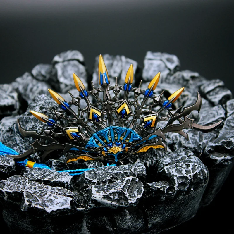 Tangmen Concealed Weapon Peacock Plume Alloy Model Decoration Toy Large Size 15cm
Tangmen Concealed Weapon Peacock Plume Alloy Model Decoration Toy Large Size 15cm