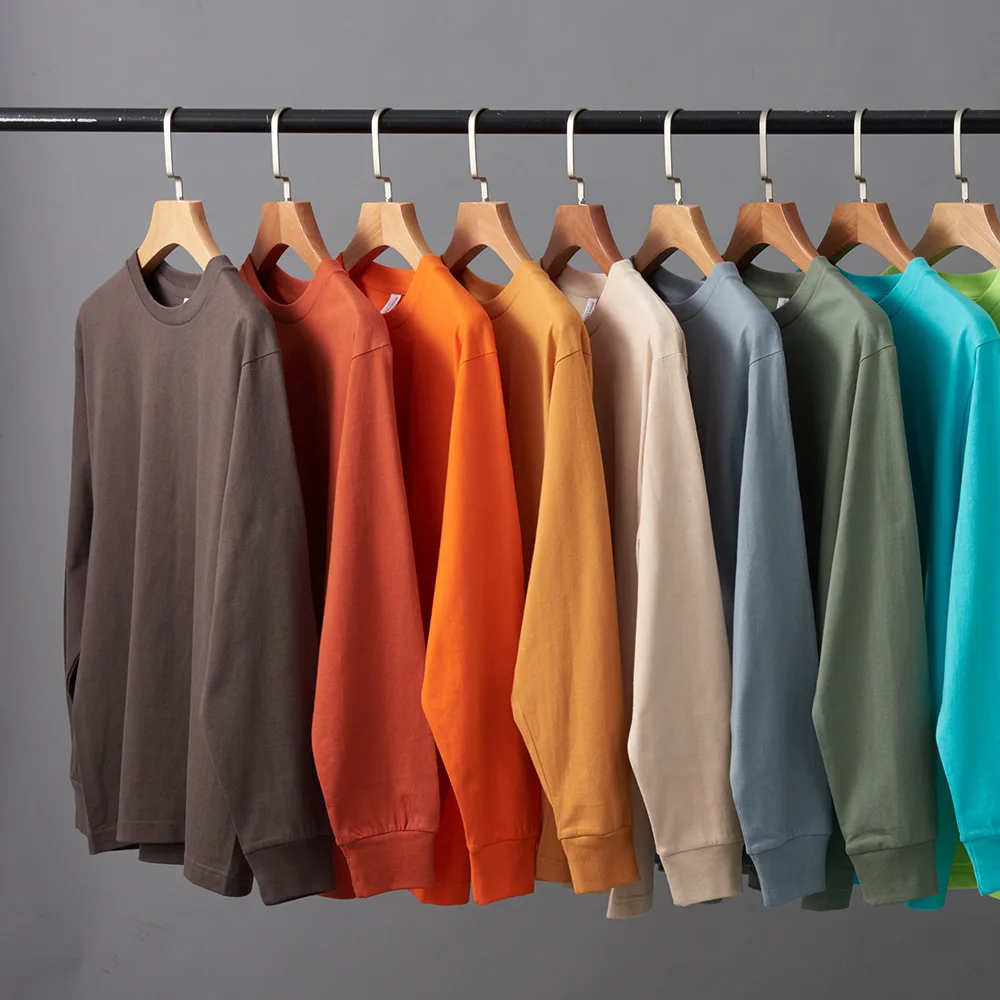 Pure cotton long sleeve T-shirt popular logo in autumn and winter pure color render unlined upper garment of men and women
Pure cotton long sleeve T-shirt popular logo in autumn and winter pure color render unlined upper garment of men and women