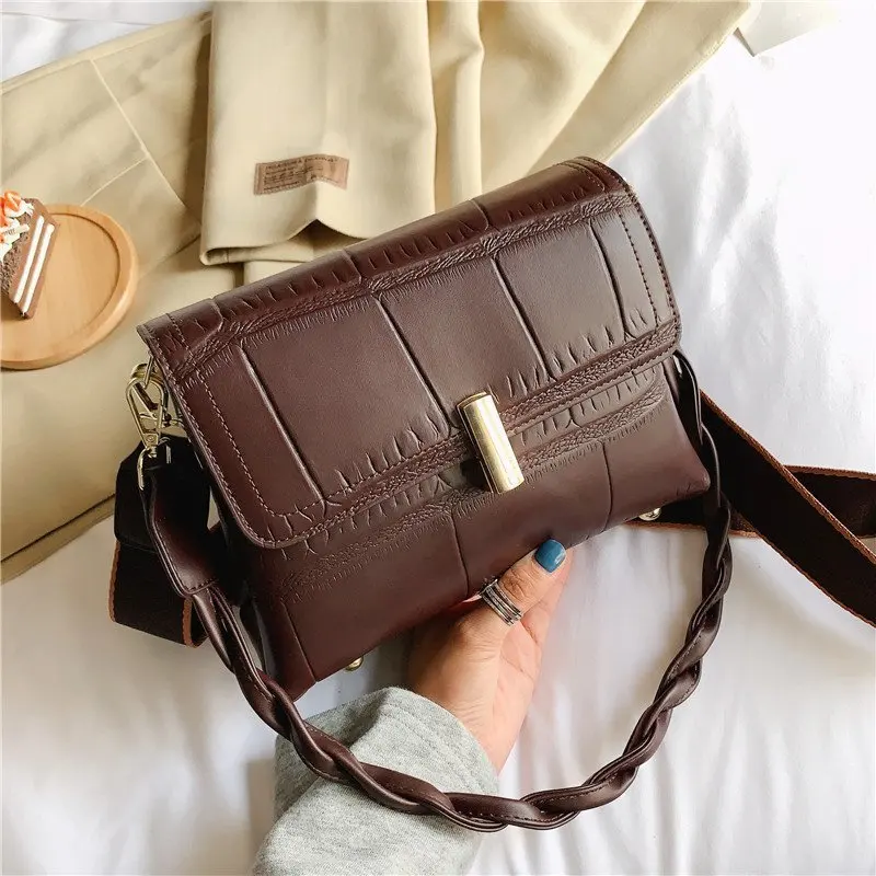 Autumn and Winter Retro Small Women's Bag All-match Messenger Bag One-shoulder Armpit Bag Shoulder Bags for Women
Autumn and Winter Retro Small Women's Bag All-match Messenger Bag One-shoulder Armpit Bag Shoulder Bags for Women
