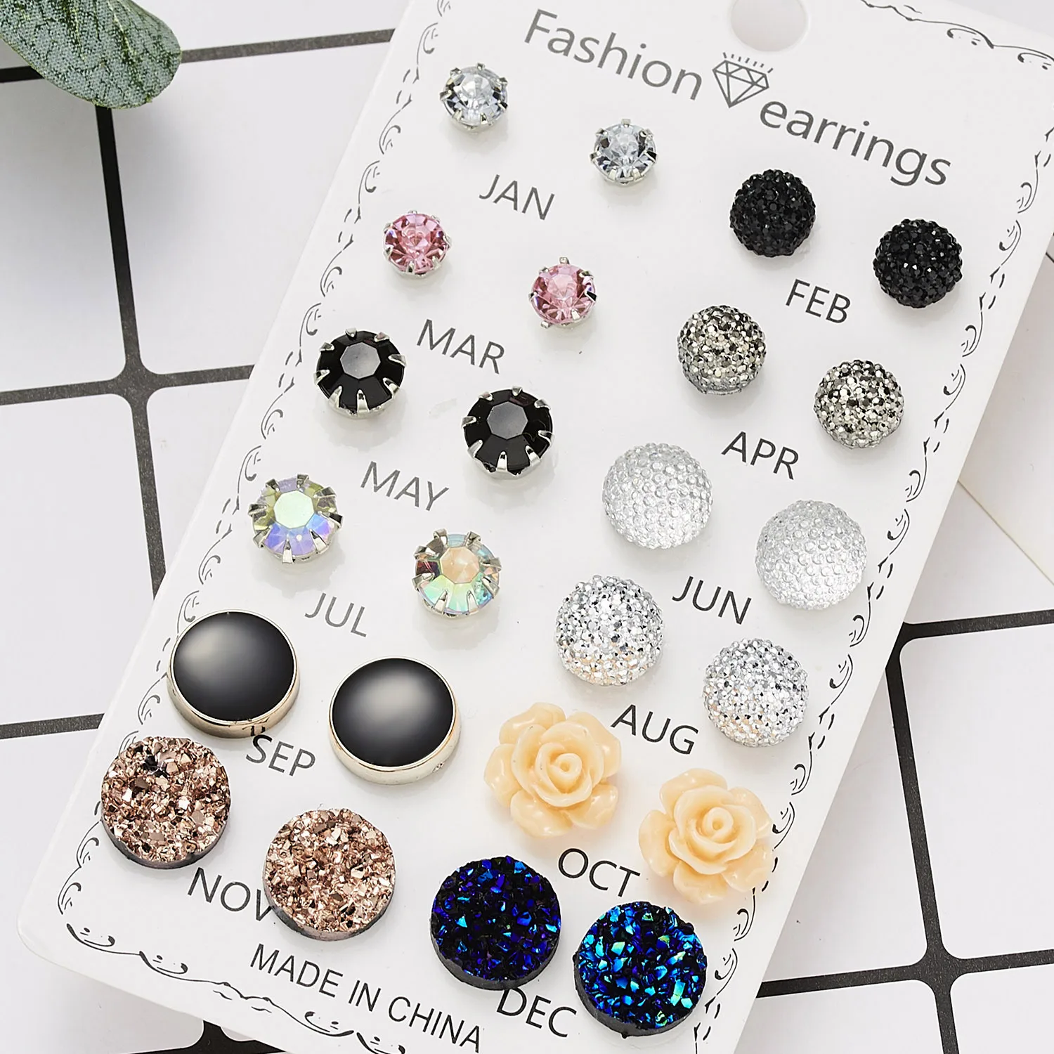 12 pairs/set Crystal Fashion Earrings Set Women Jewelry Accessories Piercing Ball Stud Earring kit Bijouteria brincos
12 pairs/set Crystal Fashion Earrings Set Women Jewelry Accessories Piercing Ball Stud Earring kit Bijouteria brincos