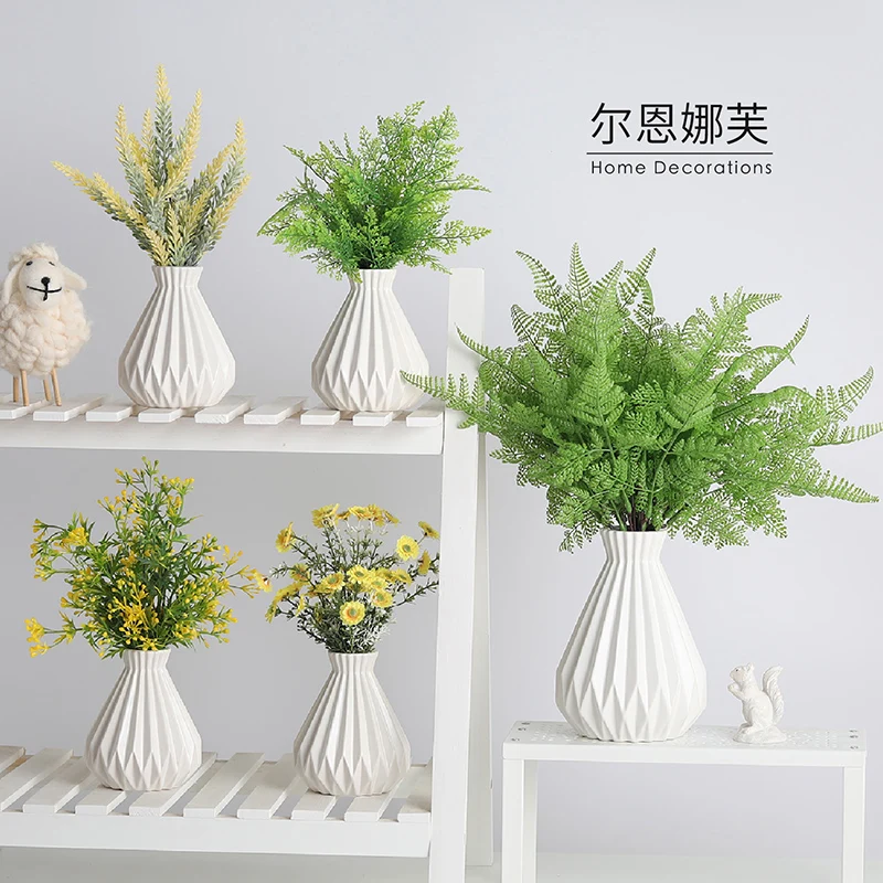 Simulation fake grass plant decoration potted green plant ornaments fake flower bonsai living room indoor decoration
Simulation fake grass plant decoration potted green plant ornaments fake flower bonsai living room indoor decoration