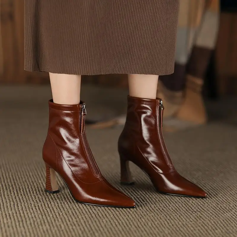 Pointed thin girl with short boots joker elastic thin boots of new fund of 2021 autumn winters is really soft skin restoring anc
Pointed thin girl with short boots joker elastic thin boots of new fund of 2021 autumn winters is really soft skin restoring anc