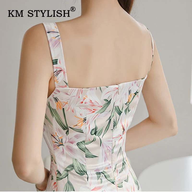 Summer Korean Women Lace Patchwork Dresses New Ladies Sexy V-neck Strapless Slim Mid-length Fishtail Print Dress
Summer Korean Women Lace Patchwork Dresses New Ladies Sexy V-neck Strapless Slim Mid-length Fishtail Print Dress
