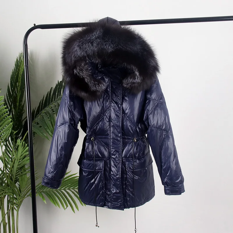 MENINA BONITA 2021 Winter Jacket Women White Duck Down Real Natural Silver Fox Fur Collar Hooded Coat Warm Loose Streetwear
MENINA BONITA 2021 Winter Jacket Women White Duck Down Real Natural Silver Fox Fur Collar Hooded Coat Warm Loose Streetwear