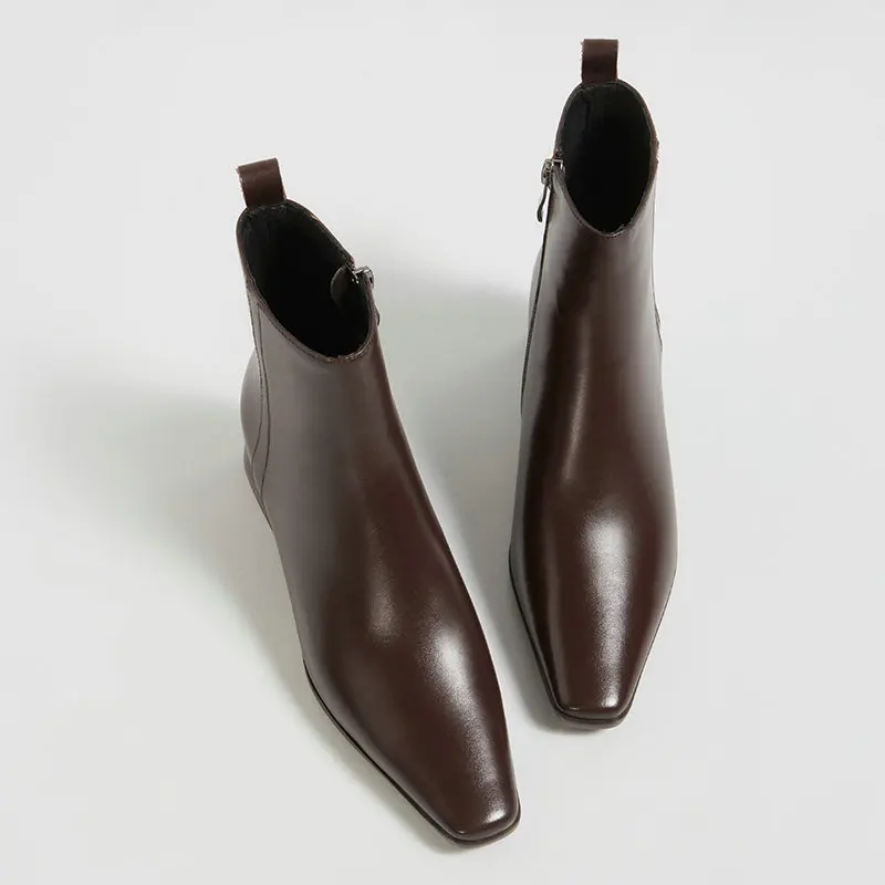 New Classic Office Women Ankle Boots Autumn Winter Square High Heeled Chelsea Boots Genuine Leather Side Zipper Shoes Woman
New Classic Office Women Ankle Boots Autumn Winter Square High Heeled Chelsea Boots Genuine Leather Side Zipper Shoes Woman