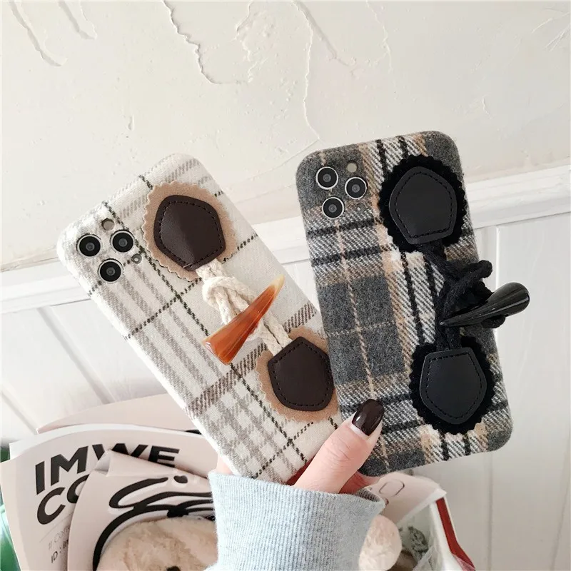 Winter plush cloth plaid Horn button Phone Cover Case For Iphone X 11 pro Xs Max Xr 10 8 7 Plus SE 4.7 Luxury soft Coque Fundas
Winter plush cloth plaid Horn button Phone Cover Case For Iphone X 11 pro Xs Max Xr 10 8 7 Plus SE 4.7 Luxury soft Coque Fundas