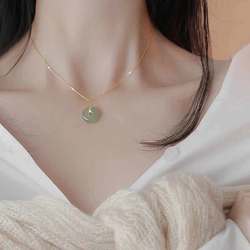 YPAY 925 Sterling Silver 2021 New Fashion Round Circle Stone Neckace For Women Gift Gold Jade Chain
YPAY 925 Sterling Silver 2021 New Fashion Round Circle Stone Neckace For Women Gift Gold Jade Chain