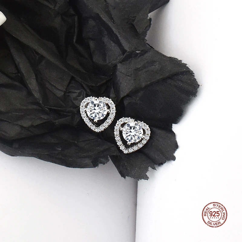 

LKO Real 925 Sterling Silver Sweet Shiny Crystal Love Heart Stud Earrings For Women Romantic Ear Studs Lady Wedding Fine Jewelry