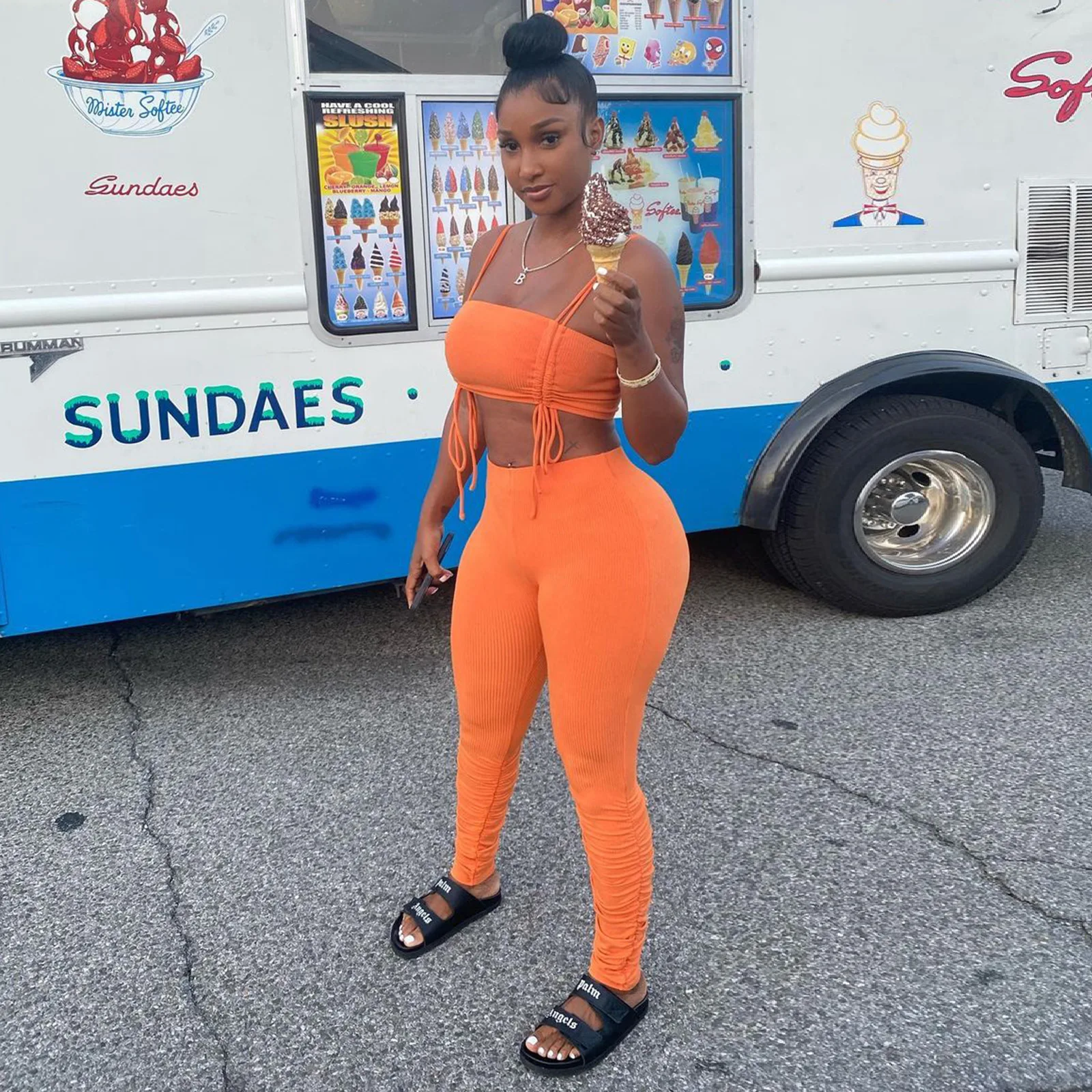 Велосипедный Повседневный брючный костюм из двух предметов, Женская хипстерская Спортивная майка с рюшами и кулиской, топы и многослойные ...
Велосипедный Повседневный брючный костюм из двух предметов, Женская хипстерская Спортивная майка с рюшами и кулиской, топы и многослойные ...