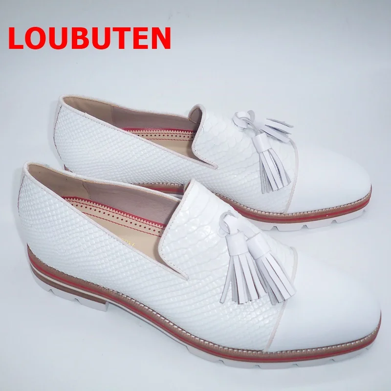 LOUBUTEN New Fashion White Genuine Leather Shoes Men Tassel Loafers Slip On Snakeskin Pattern Dress Shoes Casual Shoes For Men 
LOUBUTEN New Fashion White Genuine Leather Shoes Men Tassel Loafers Slip On Snakeskin Pattern Dress Shoes Casual Shoes For Men