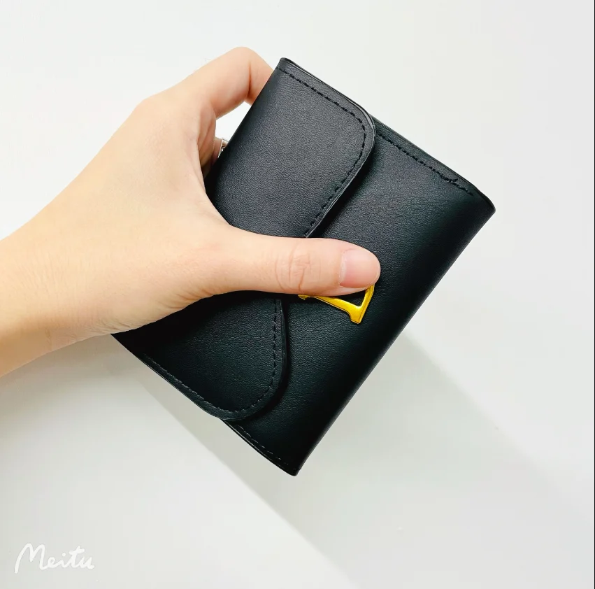 2021 New Women Short Wallet Fashion Money Bag for Women Small Change Bag Female Card Holder Women Luxury Wallets Purse Leather
2021 New Women Short Wallet Fashion Money Bag for Women Small Change Bag Female Card Holder Women Luxury Wallets Purse Leather