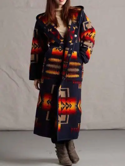 2020 Autumn/winter Retro Totem Printed Jacket with Large Pocket V-neck Long Sleeve Wool Warm Jacket Coat Trench Coat for Women
2020 Autumn/winter Retro Totem Printed Jacket with Large Pocket V-neck Long Sleeve Wool Warm Jacket Coat Trench Coat for Women