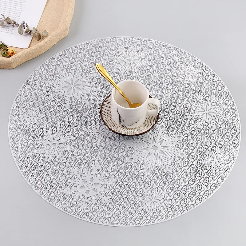 Snowflake Christmas Decoration PVC Non-slip Kitchen Placemat Coaster Insulation Pad Dish Coffee Cup Table Mat Home Decor 51049
Snowflake Christmas Decoration PVC Non-slip Kitchen Placemat Coaster Insulation Pad Dish Coffee Cup Table Mat Home Decor 51049