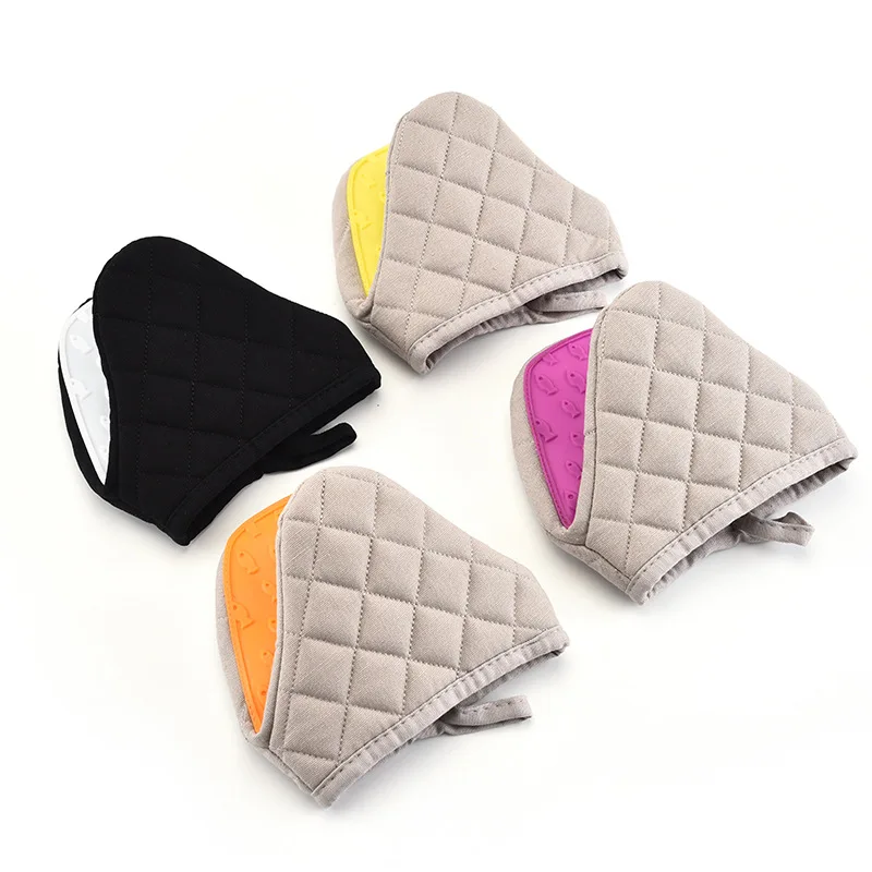 1PC Cotton Silicone Oven Glove Heat Resistant Insulation Kitchen Microwave Glove Oven Mitts Hand Clip for Baking Cooking
1PC Cotton Silicone Oven Glove Heat Resistant Insulation Kitchen Microwave Glove Oven Mitts Hand Clip for Baking Cooking