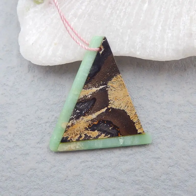Natural Stone Chohua Jasper And Chrysoprase Pendant Bead 32x30x3mm 4g Semiprecious Stone Beautiful Jewelry
Natural Stone Chohua Jasper And Chrysoprase Pendant Bead 32x30x3mm 4g Semiprecious Stone Beautiful Jewelry