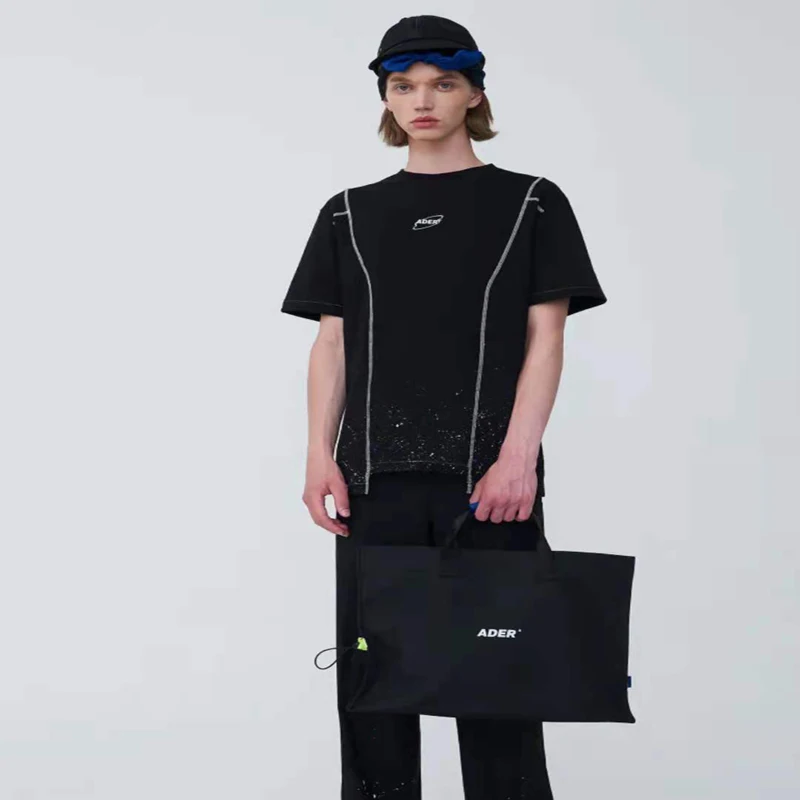 Best Quality Ader Error Handbag 48*37*33 cm 2021 Women Men Velcro handle Briefcase High capacity Feature pack Young Fashion
Best Quality Ader Error Handbag 48*37*33 cm 2021 Women Men Velcro handle Briefcase High capacity Feature pack Young Fashion