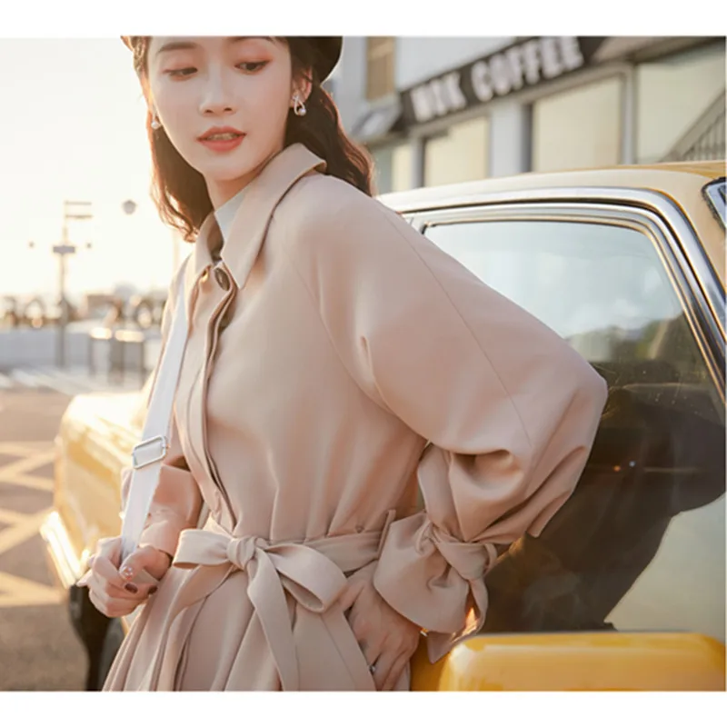 Spring Summer Women's Slim Lace-up Wasit Midi Long Trench Coats New Hot Selling Korean Single Breasted Women Coat
Spring Summer Women's Slim Lace-up Wasit Midi Long Trench Coats New Hot Selling Korean Single Breasted Women Coat