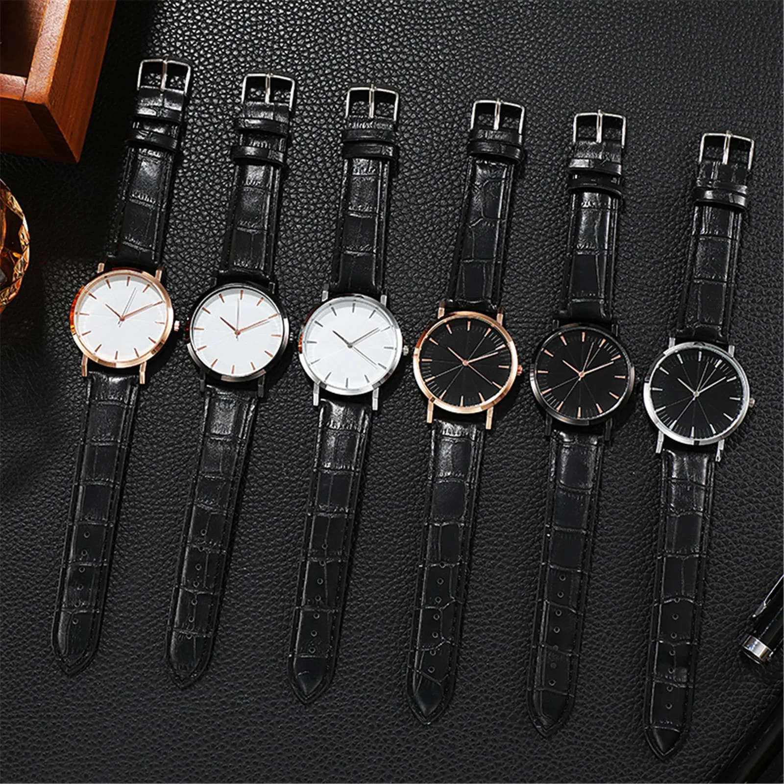 Classic Men Watches Top Brand Luxury 2021 Sport Men's Watch Waterproof Stylish Business Leather Strap Wristwatch Dropshipping
Classic Men Watches Top Brand Luxury 2021 Sport Men's Watch Waterproof Stylish Business Leather Strap Wristwatch Dropshipping