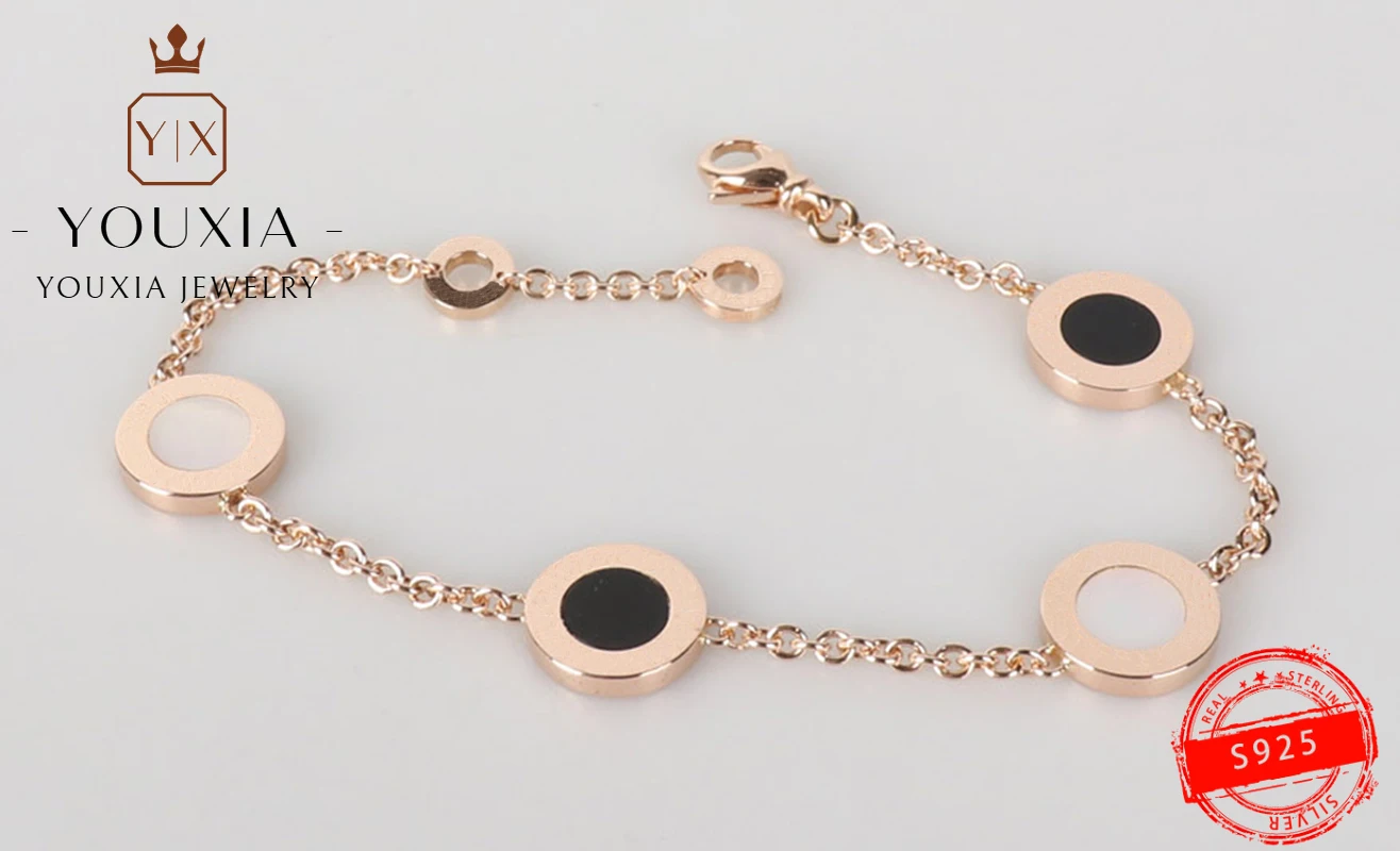 1:1 925 Sterling Silver Custom Fashion Rose Gold Black And White Two-color Noble Exquisite Bracelet
1:1 925 Sterling Silver Custom Fashion Rose Gold Black And White Two-color Noble Exquisite Bracelet