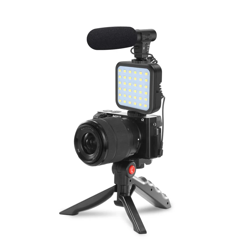 Combined VLOG Live DIY Youtube Shooting Kit , Independent Desktop Tripod Gun Type Mobile Phone Holder | Microphone | Fill Light
Combined VLOG Live DIY Youtube Shooting Kit , Independent Desktop Tripod Gun Type Mobile Phone Holder | Microphone | Fill Light