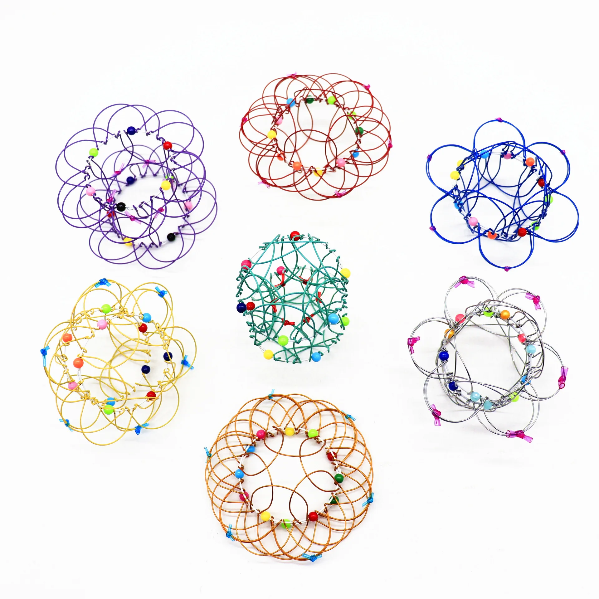 2021 New Variety Flower Basket 36 Variable Mild Steel Magic Ring Children's Nostalgic Toy Ornament 36 Variable Iron Art Palm Toy
2021 New Variety Flower Basket 36 Variable Mild Steel Magic Ring Children's Nostalgic Toy Ornament 36 Variable Iron Art Palm Toy