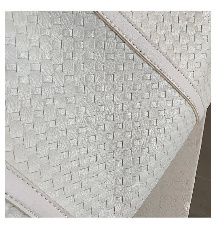 Large Capacity Female Shoulder Bag 2021 New Fashion Solid Color Woven Handbag Portable Tote Bag Dropshipping
Large Capacity Female Shoulder Bag 2021 New Fashion Solid Color Woven Handbag Portable Tote Bag Dropshipping
