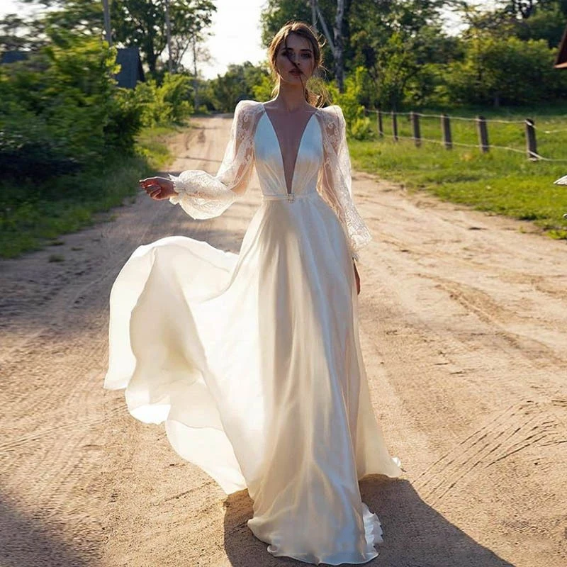 Sexy Deep V-neck Evening Gown A-Line Lace Long Sleeve Gown Formal Dresses Evening Gown Vestidos De Fiesta
Sexy Deep V-neck Evening Gown A-Line Lace Long Sleeve Gown Formal Dresses Evening Gown Vestidos De Fiesta