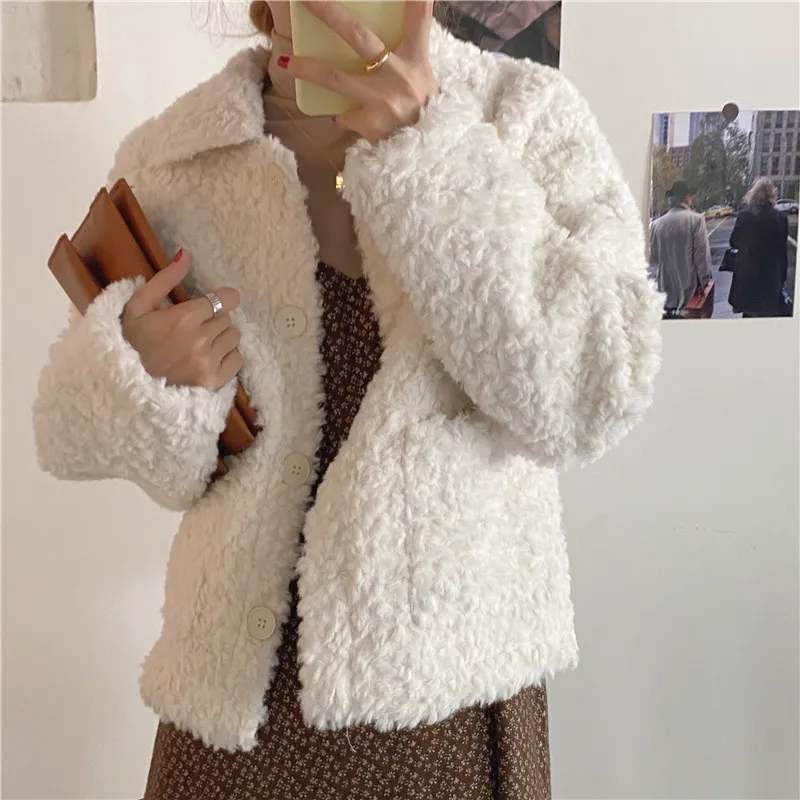 New Winter Coat Womens Oversize Fashion Cashmere Wool Coats Outerwear Female Short Thickening Warm Woolen Overcoat Women Trench
New Winter Coat Womens Oversize Fashion Cashmere Wool Coats Outerwear Female Short Thickening Warm Woolen Overcoat Women Trench