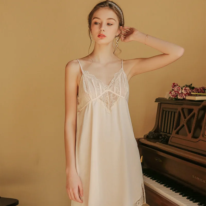 Female Summer Ice Silk Bathrobe Bride Morning Gown Sexy Sling Nightdress Pink Long Sleeve Robe Sets Wedding 2 Piece Pajama Dress
Female Summer Ice Silk Bathrobe Bride Morning Gown Sexy Sling Nightdress Pink Long Sleeve Robe Sets Wedding 2 Piece Pajama Dress