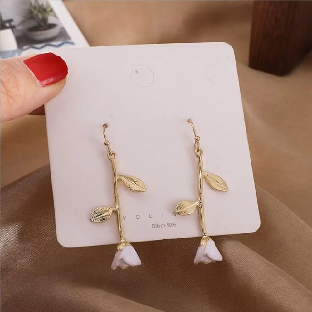 1pair Accessories Jewelry Vintage Wedding Classic Charm Long Charm Dangle Earring Rose Dangle Earrings
1pair Accessories Jewelry Vintage Wedding Classic Charm Long Charm Dangle Earring Rose Dangle Earrings