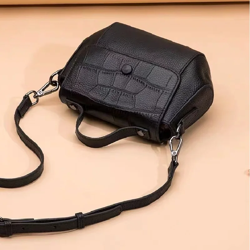 Limited! ZOOLER Original Brand High Quality Real Leather Women Messenger Bags Cross Body Designer Black Purses#sc881
Limited! ZOOLER Original Brand High Quality Real Leather Women Messenger Bags Cross Body Designer Black Purses#sc881