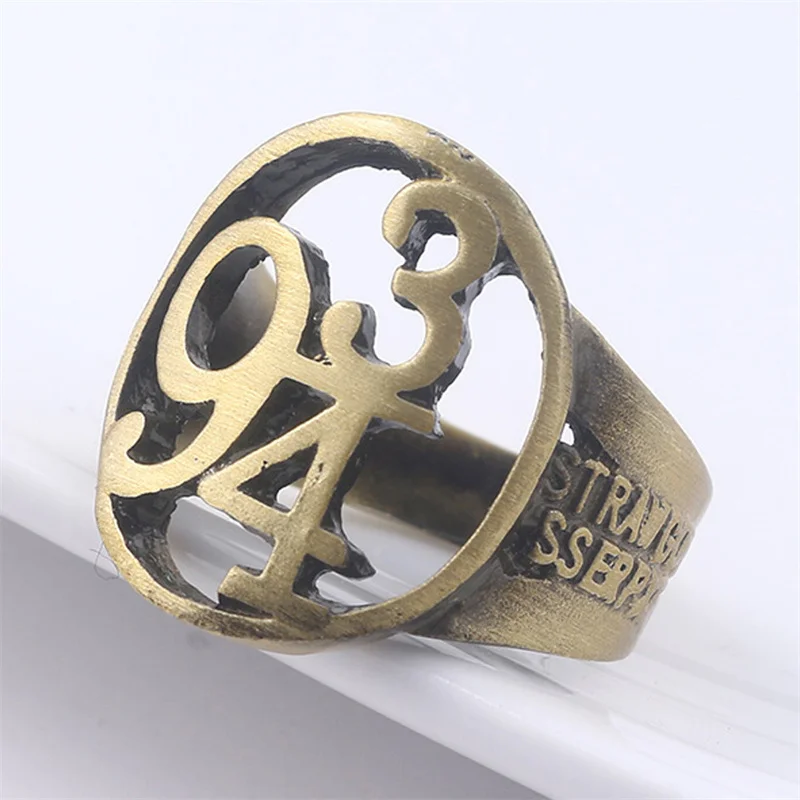 Magic Academy Magic Station Nine and Three Quarters Station 934 Ring Retro Punk Movie Peripheral Ring Jewelry Gift Wholesale
Magic Academy Magic Station Nine and Three Quarters Station 934 Ring Retro Punk Movie Peripheral Ring Jewelry Gift Wholesale
