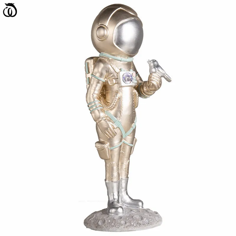 WU CHEN LONG Abstract Astronaut Statue Female Spaceman Art Sculpture Creative Resin Craft Luxurious Home Decoration Gift R6906
WU CHEN LONG Abstract Astronaut Statue Female Spaceman Art Sculpture Creative Resin Craft Luxurious Home Decoration Gift R6906
