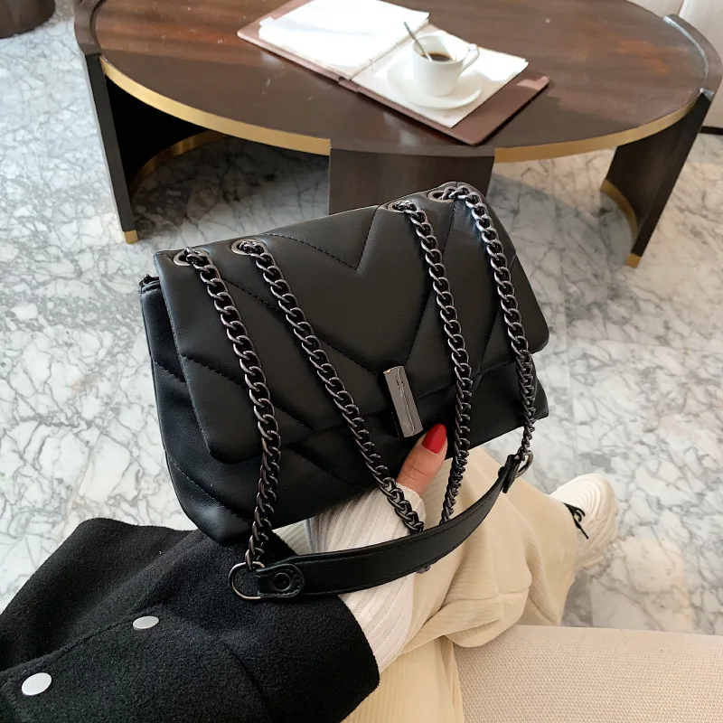 2021 Autumn and Winter New Trendy Fashion Ladies Embroidery Thread Small Square Bag Wild Chain Messenger Bag Popular Bag Women
2021 Autumn and Winter New Trendy Fashion Ladies Embroidery Thread Small Square Bag Wild Chain Messenger Bag Popular Bag Women