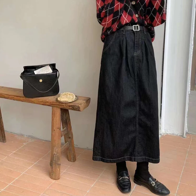 2021 New Autumn Winter Denim Long Skirt with Belt High Waist Solid Color Package Vintage A-line Skirt Chic Jeans Skirts
2021 New Autumn Winter Denim Long Skirt with Belt High Waist Solid Color Package Vintage A-line Skirt Chic Jeans Skirts